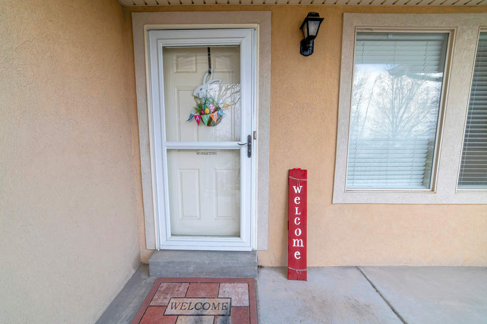 Energy-Efficient Storm Doors